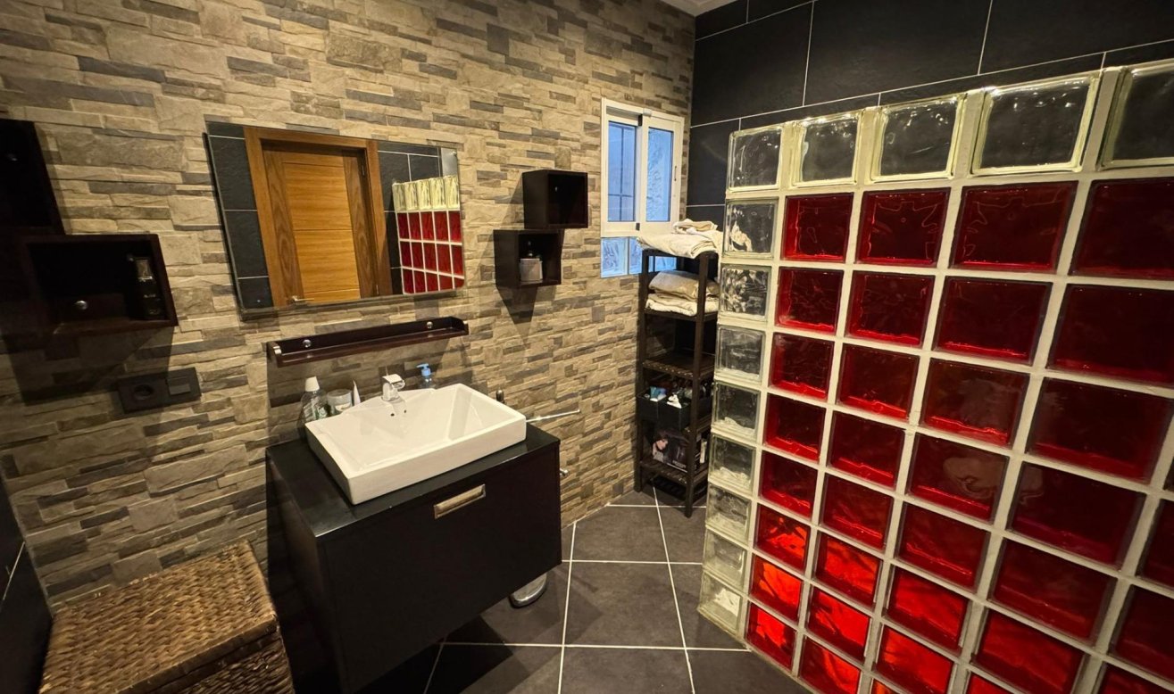 Reventa - Villa - Torrevieja - San luis