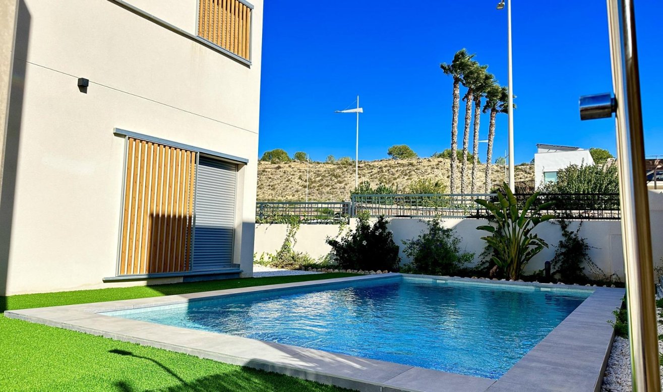 Obra nueva - Villa - Algorfa - La Finca Golf