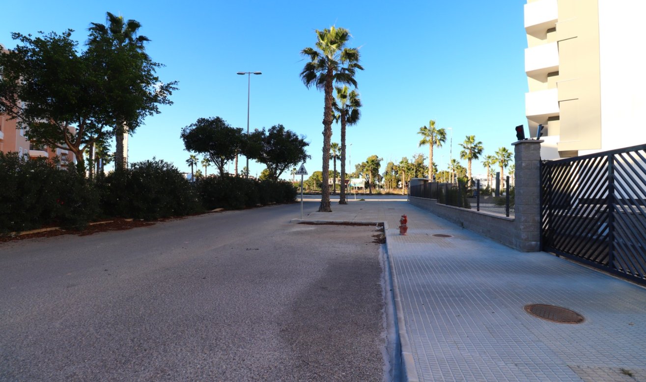 Reventa - Apartamento / piso - Guardamar del Segura - El Raso