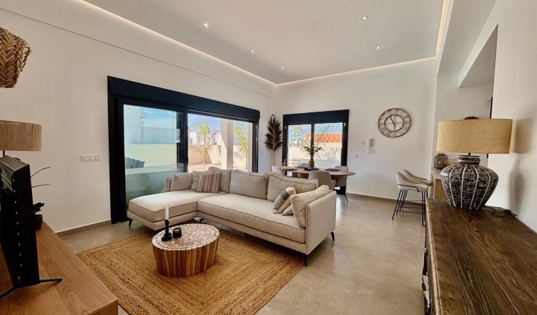 Obra nueva - Villa - Rafal - polideportivo