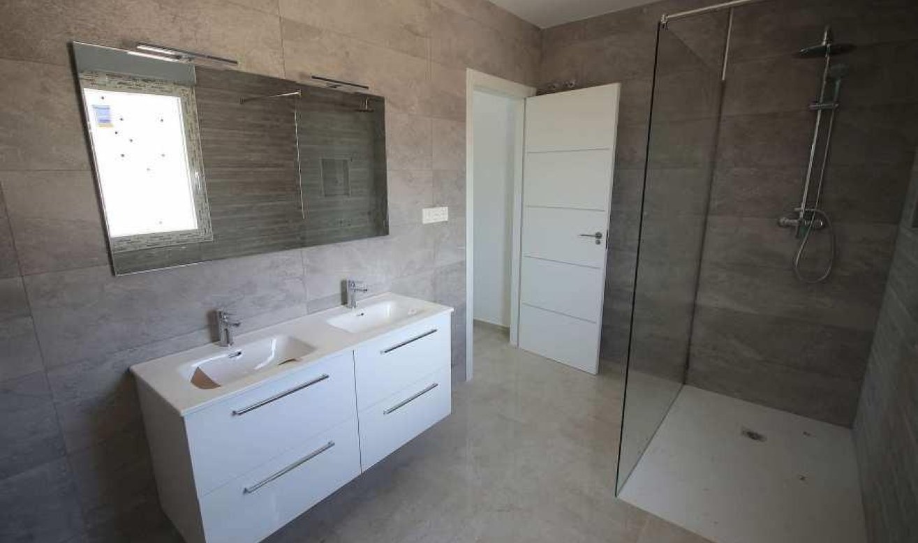 Obra nueva - Villa - Pinoso - Camino Del Prado