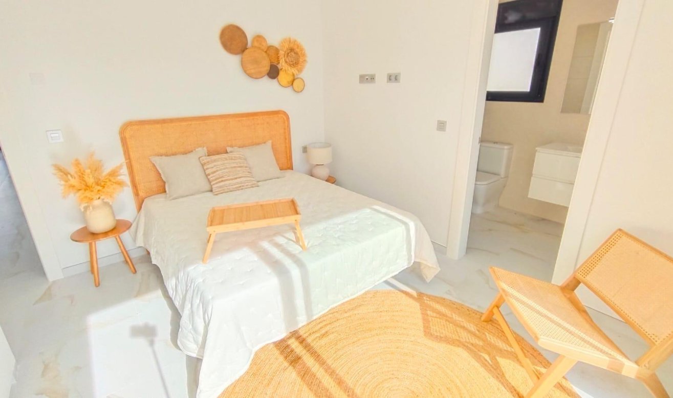 Obra nueva - Villa - Pilar de la Horadada - Pinar de Campoverde