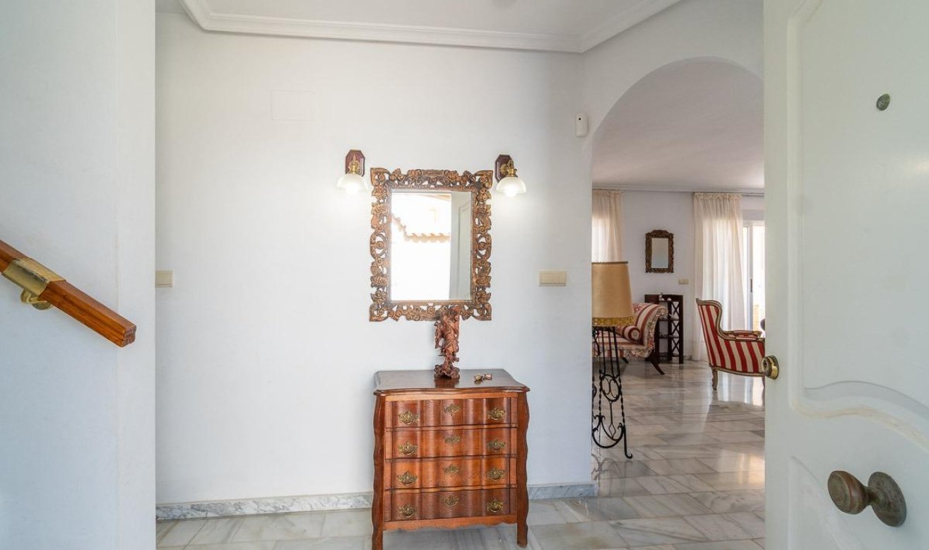 Reventa - Villa - Torrevieja - Playa de la mata