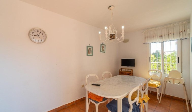 Reventa - Villa - Torrevieja - Playa de la mata