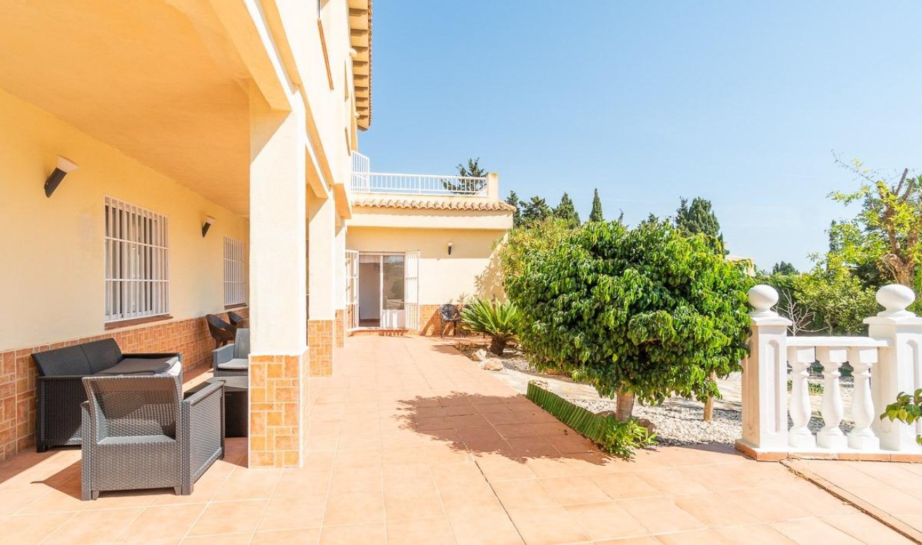 Reventa - Villa - Torrevieja - Playa de la mata