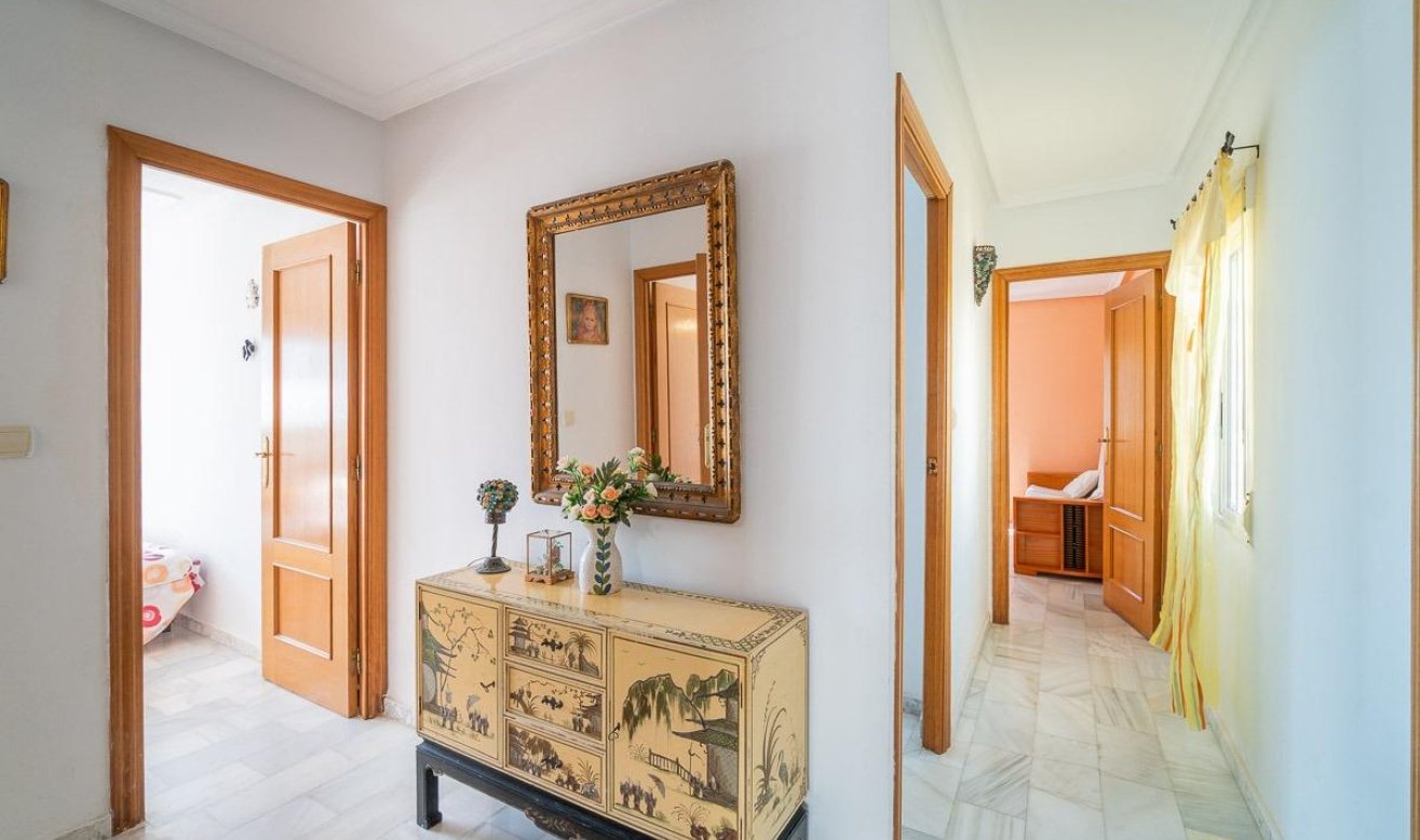 Reventa - Villa - Torrevieja - Playa de la mata