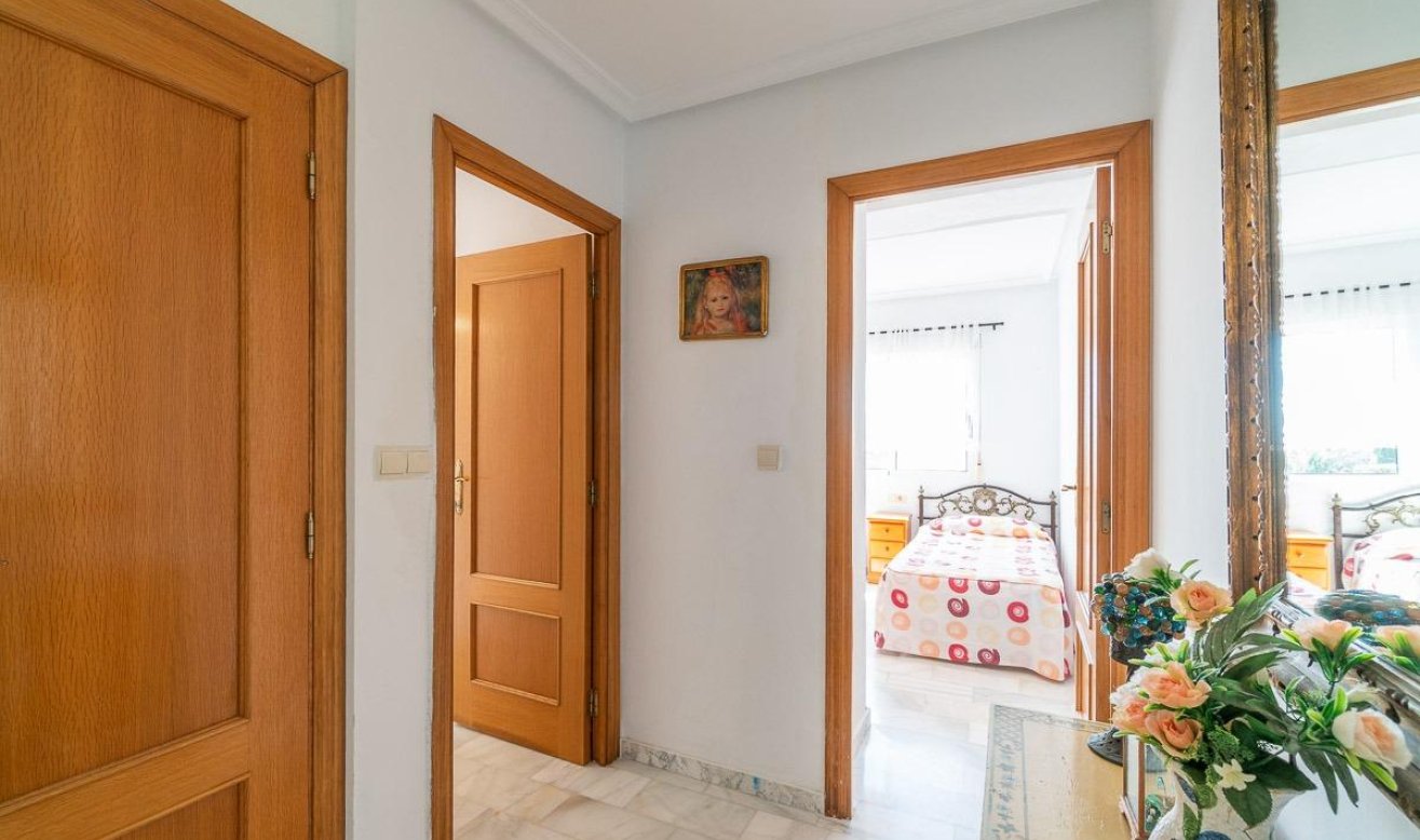 Reventa - Villa - Torrevieja - Playa de la mata