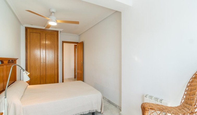 Reventa - Villa - Torrevieja - Playa de la mata