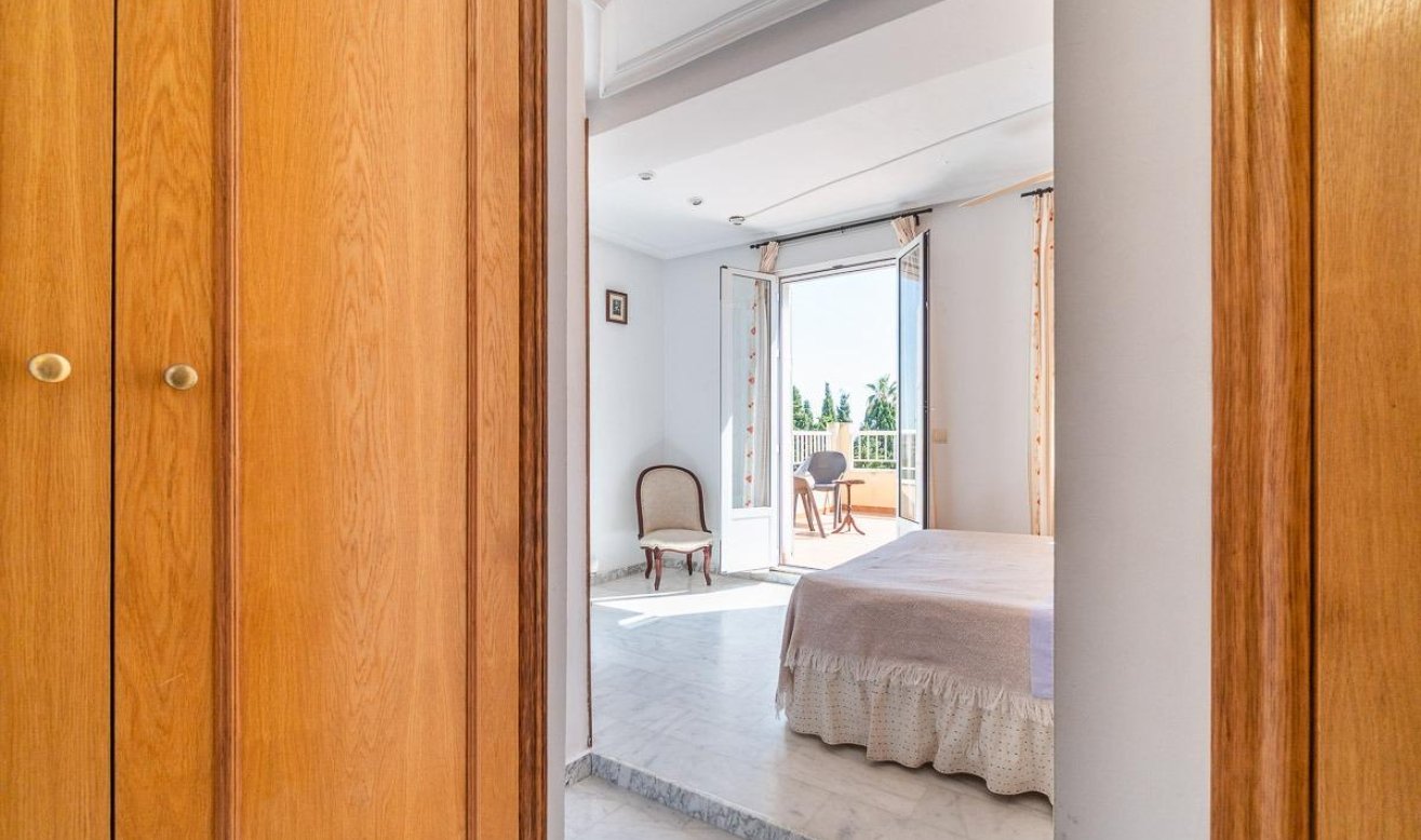 Reventa - Villa - Torrevieja - Playa de la mata