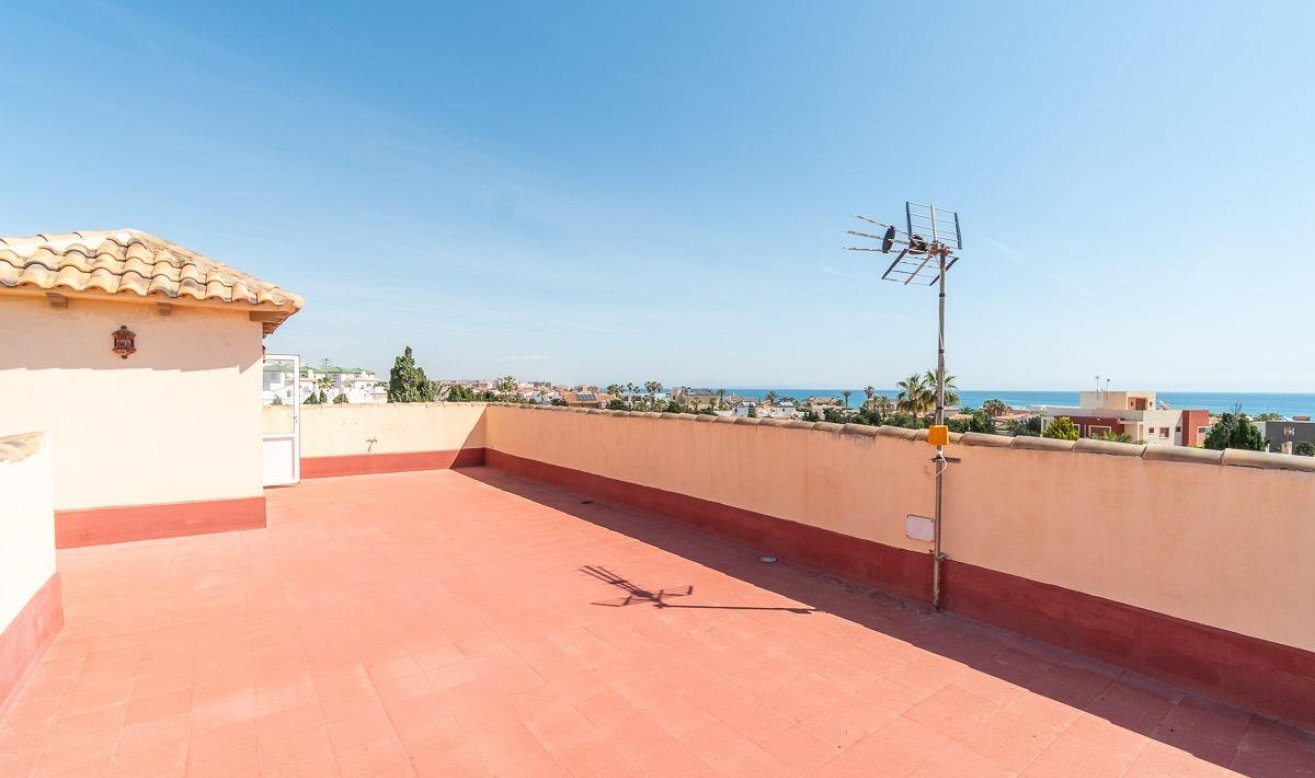 Reventa - Villa - Torrevieja - Playa de la mata