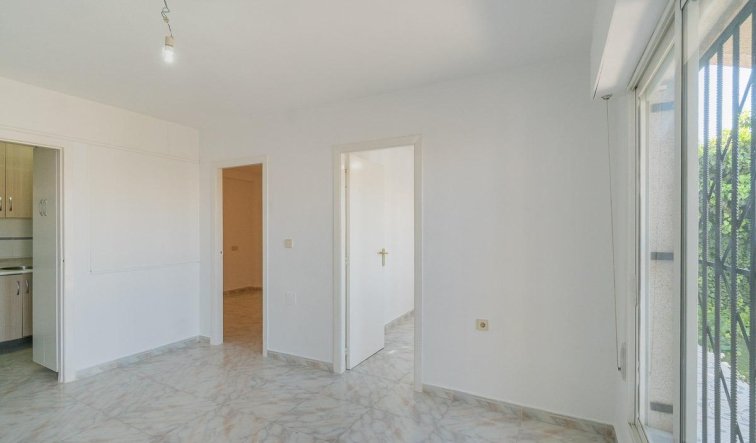 Resale - Terraced house - Torrevieja - Carrefour