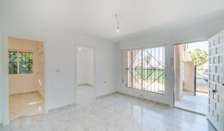 Resale - Terraced house - Torrevieja - Carrefour