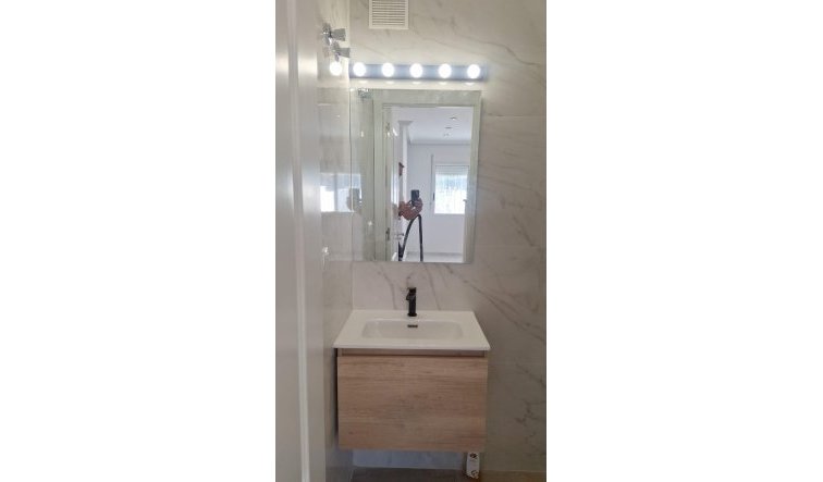 Reventa - Adosado - Torrevieja - Aguas Nuevas