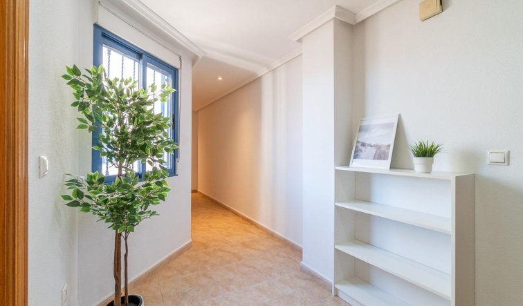 Reventa - Apartamento / piso - Torrevieja - Centro