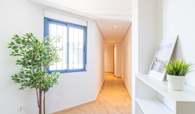 Reventa - Apartamento / piso - Torrevieja - Centro