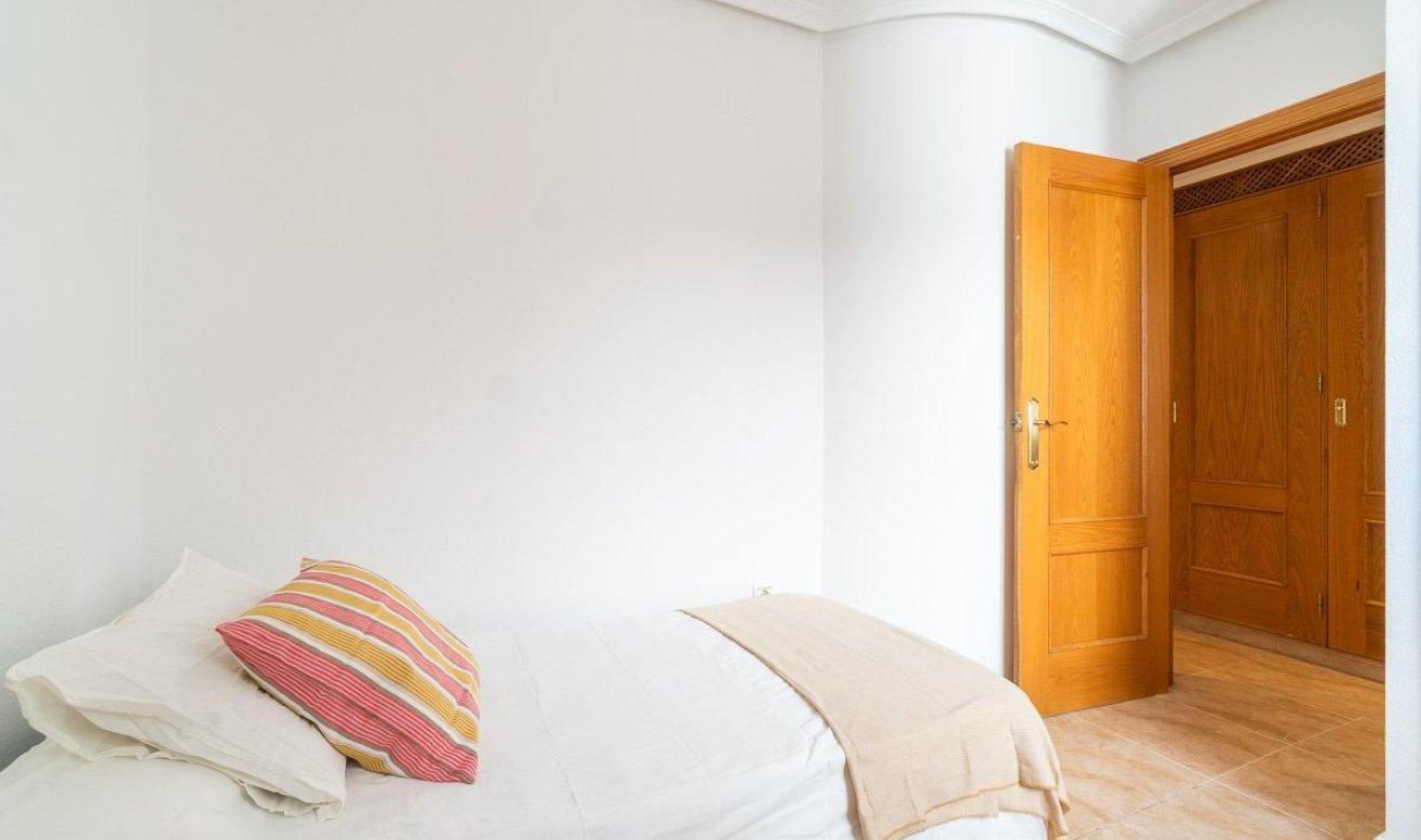 Reventa - Apartamento / piso - Torrevieja - Centro