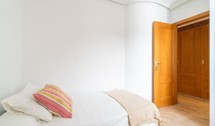 Reventa - Apartamento / piso - Torrevieja - Centro