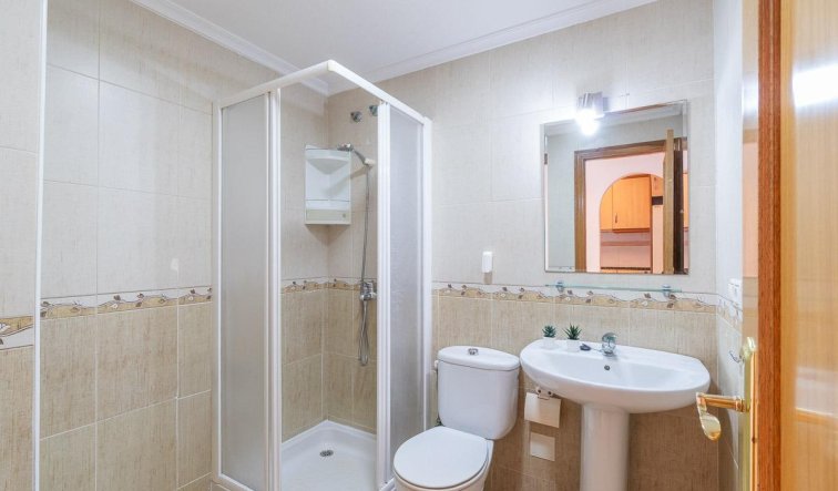 Reventa - Apartamento / piso - Torrevieja - Centro
