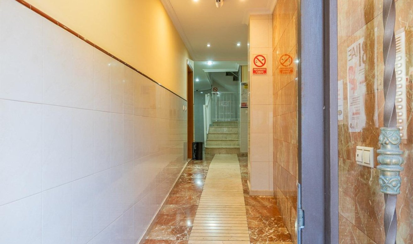 Reventa - Apartamento / piso - Torrevieja - Centro