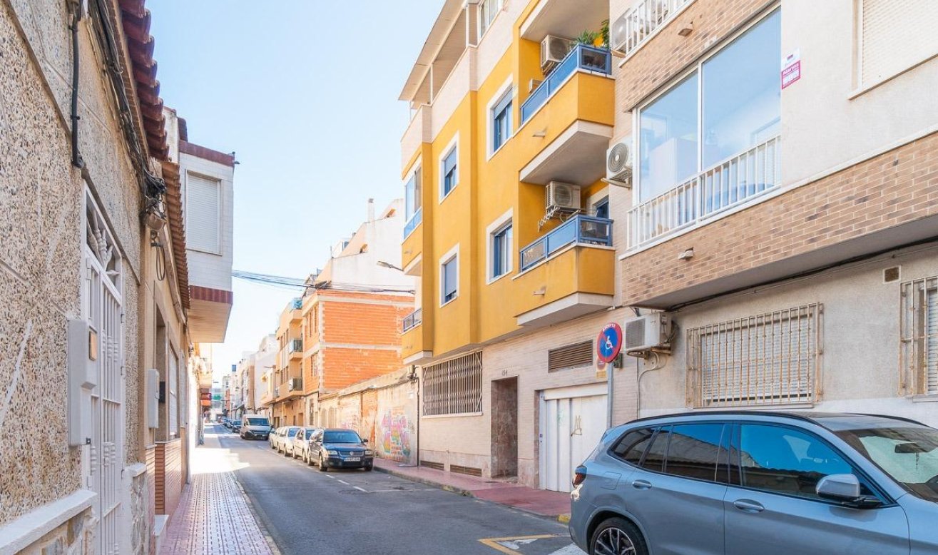 Reventa - Apartamento / piso - Torrevieja - Centro