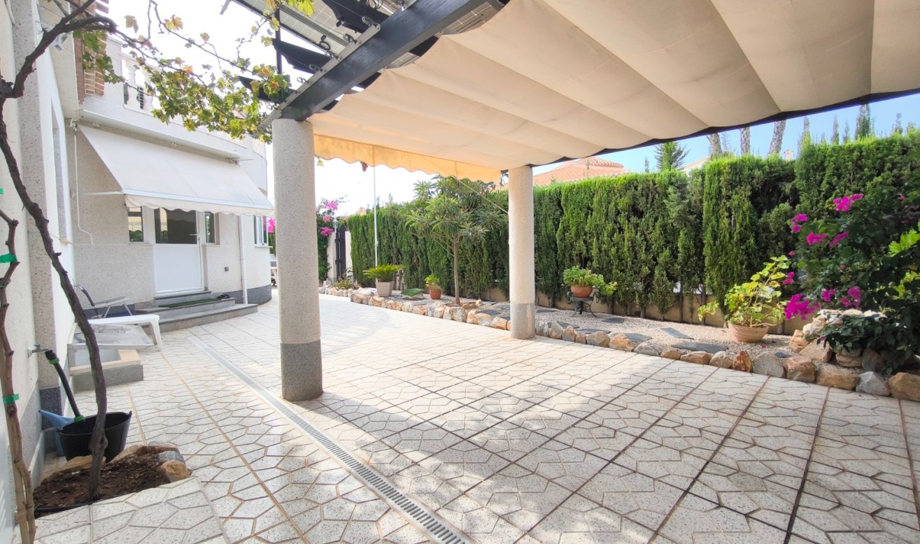 Reventa - Detached Villa - Orihuela Costa - Playa Flamenca