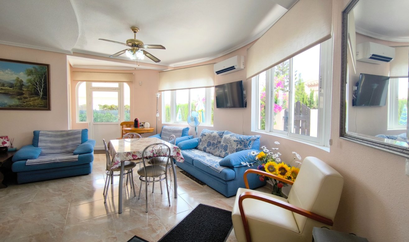 Reventa - Detached Villa - Orihuela Costa - Playa Flamenca