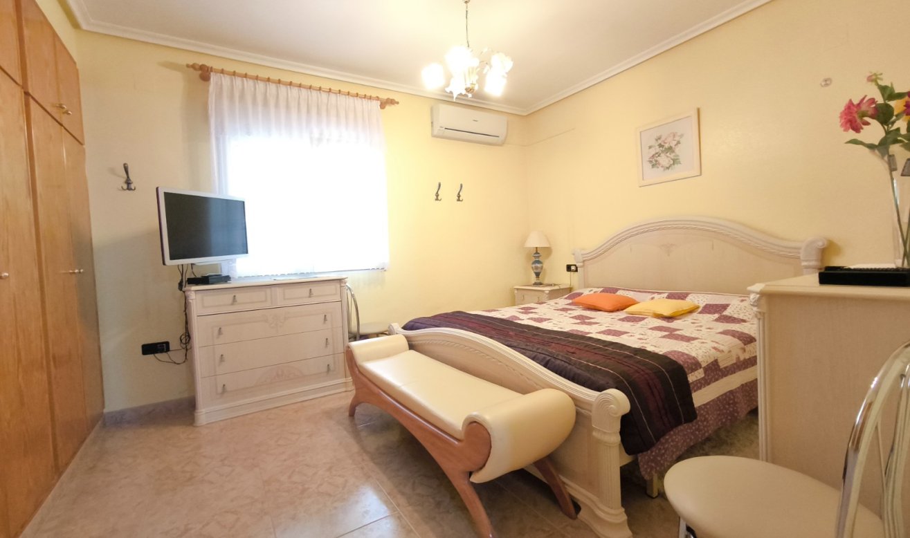 Reventa - Detached Villa - Orihuela Costa - Playa Flamenca