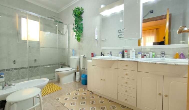 Reventa - Detached Villa - Orihuela Costa - Playa Flamenca