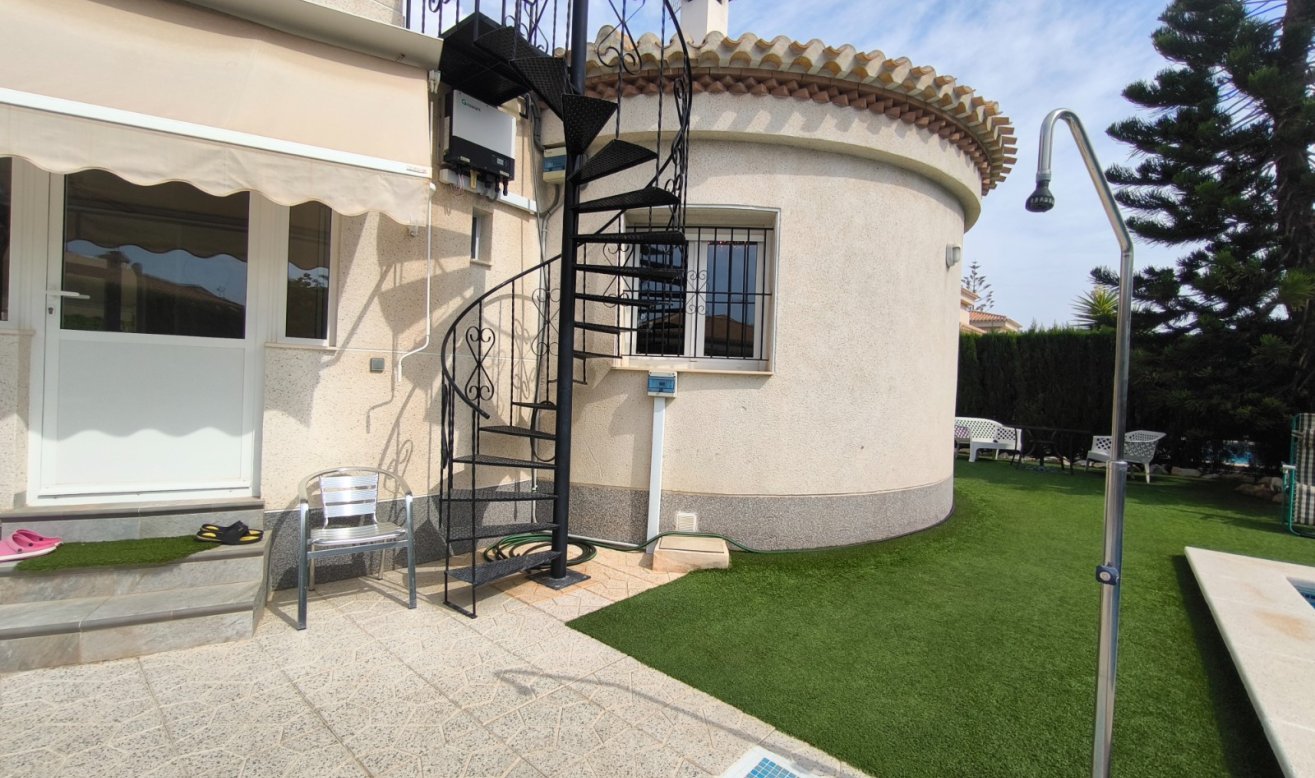 Reventa - Detached Villa - Orihuela Costa - Playa Flamenca