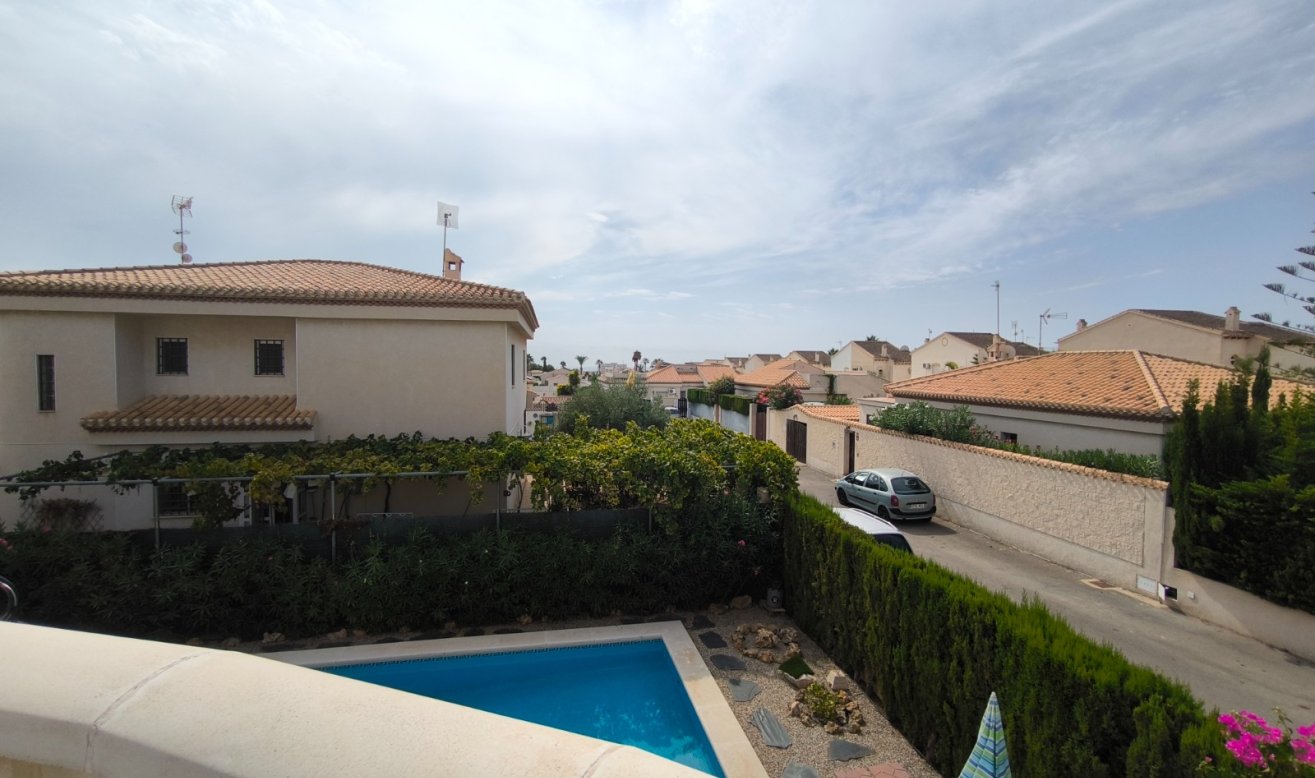 Reventa - Detached Villa - Orihuela Costa - Playa Flamenca