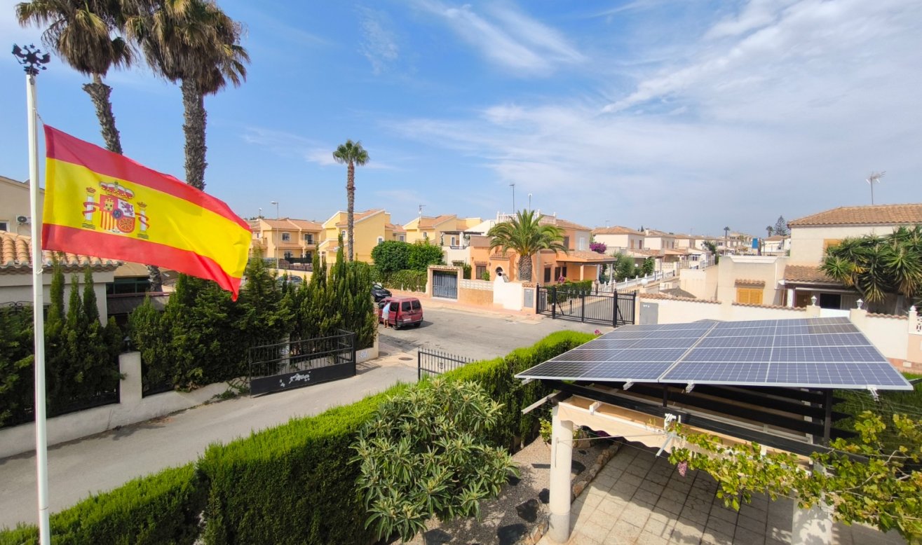 Reventa - Detached Villa - Orihuela Costa - Playa Flamenca