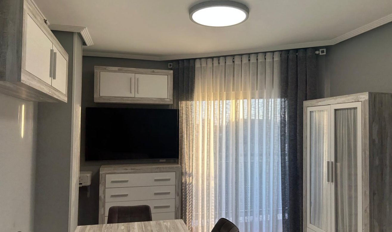 Reventa - Apartamento / piso - Torrevieja - Aguas Nuevas