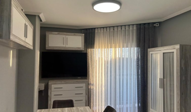 Reventa - Apartamento / piso - Torrevieja - Aguas Nuevas