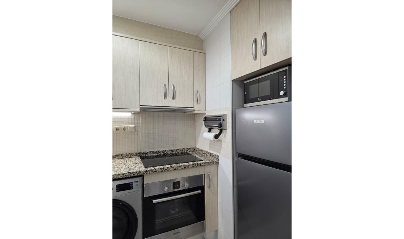 Reventa - Apartamento / piso - Torrevieja - Aguas Nuevas