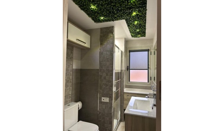 Reventa - Apartamento / piso - Torrevieja - Aguas Nuevas