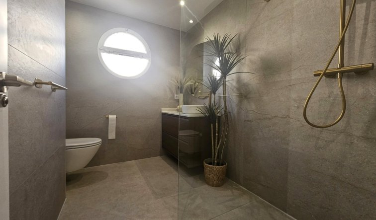 Reventa - Apartamento / piso - Cabo Roig