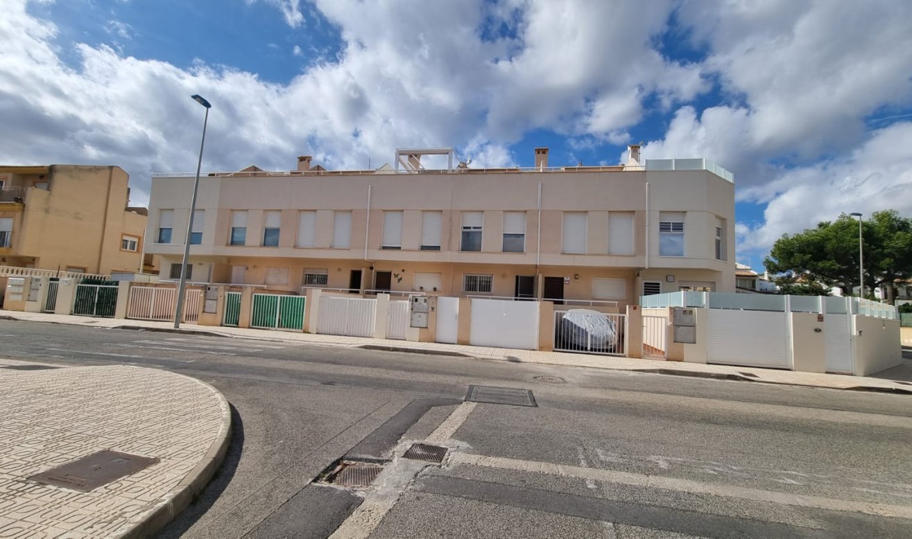 Reventa - Terraced house - Orihuela Costa - Los Dolses