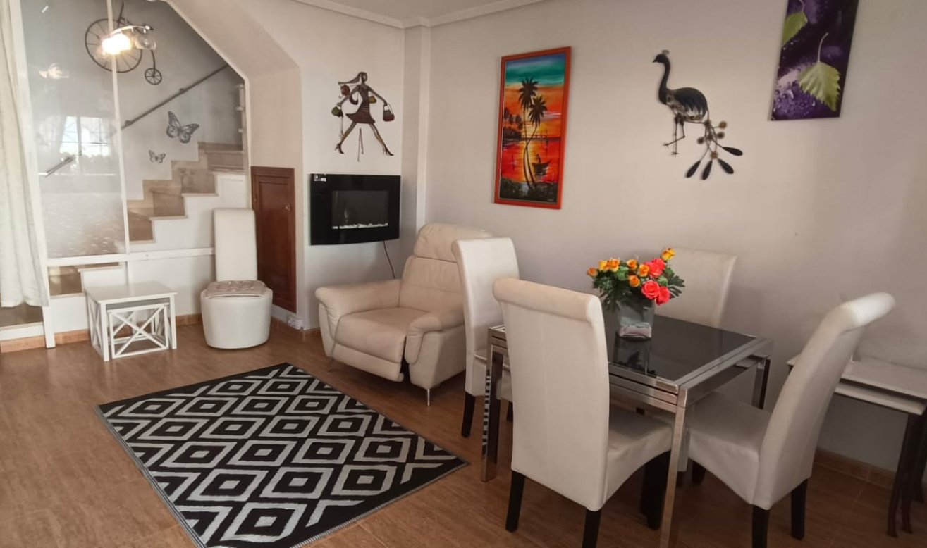 Reventa - Terraced house - Orihuela Costa - Los Almendros