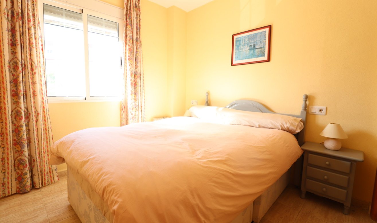 Reventa - Apartamento / piso - Torrevieja - San Luis