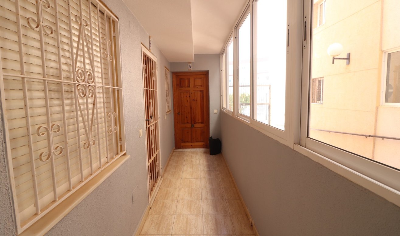 Reventa - Apartamento / piso - Torrevieja - San Luis