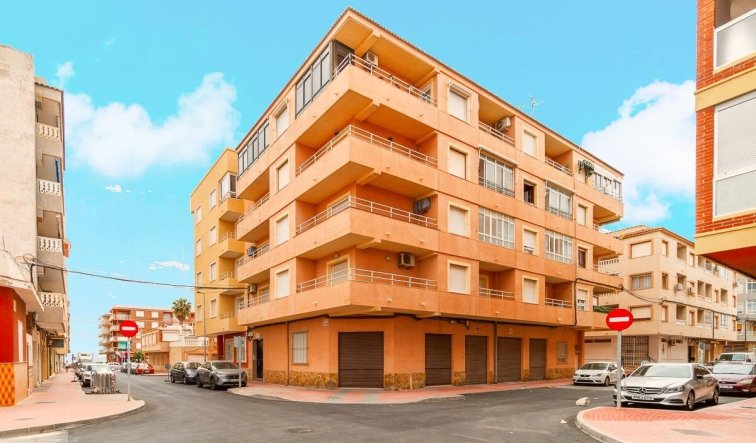 Reventa - Apartamento / piso - Torrevieja - Playa de los Naufragos