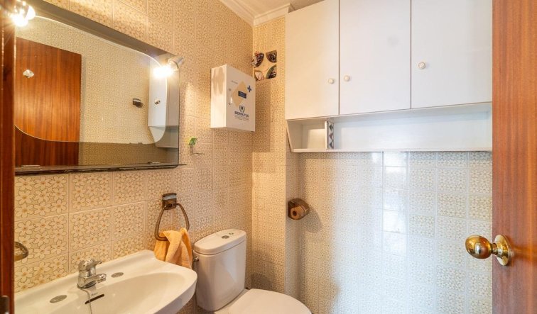 Reventa - Apartamento / piso - Torrevieja - Playa de los Naufragos