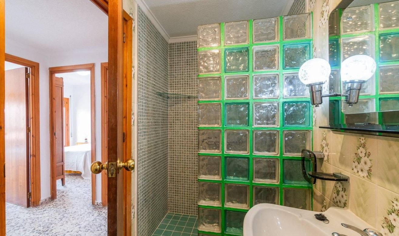 Reventa - Apartamento / piso - Torrevieja - Playa de los Naufragos