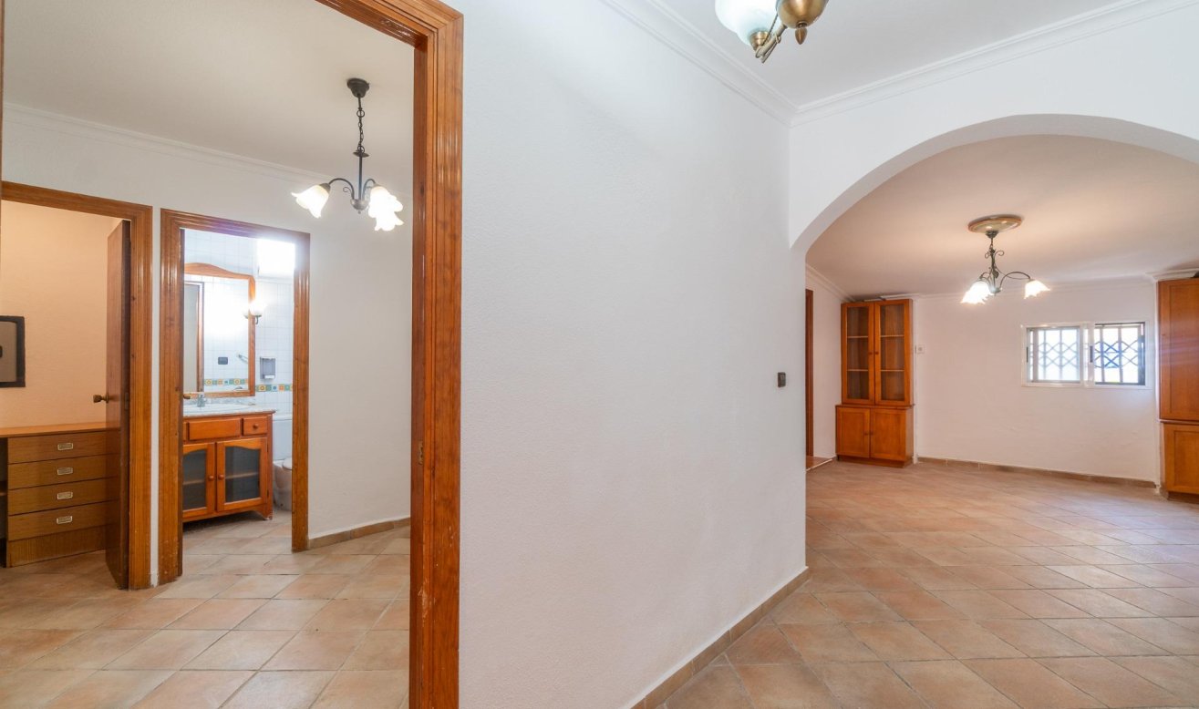 Revente - Villa - Torrevieja - Los altos