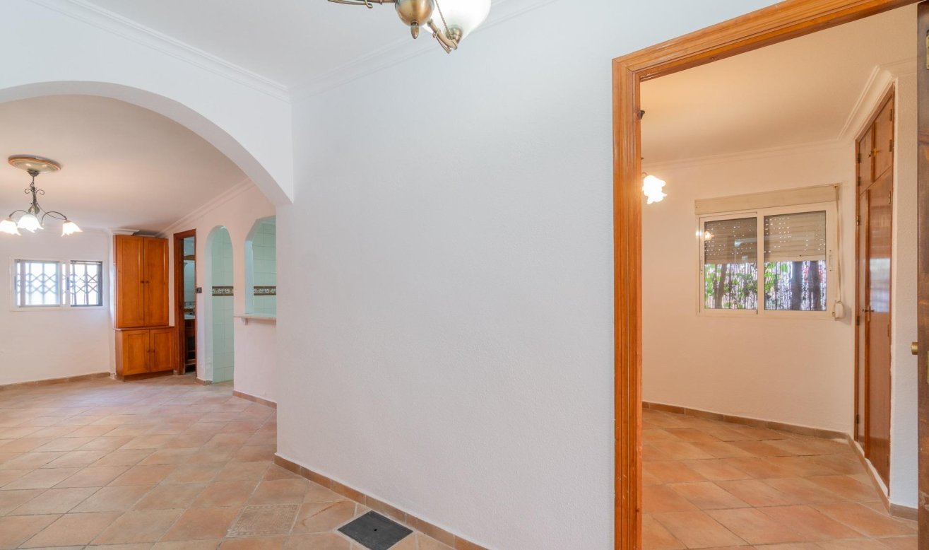 Revente - Villa - Torrevieja - Los altos