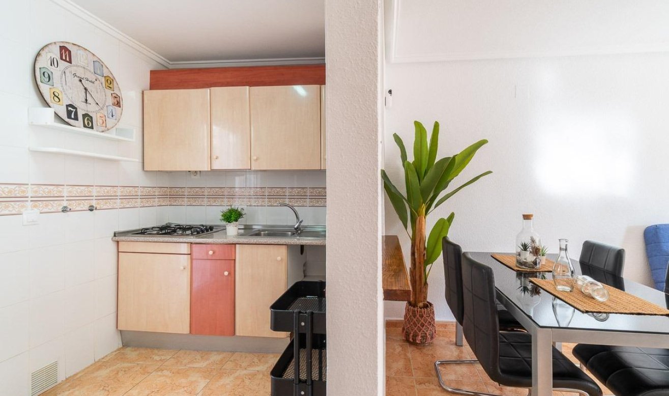 Reventa - Villa - Torrevieja - El limonar