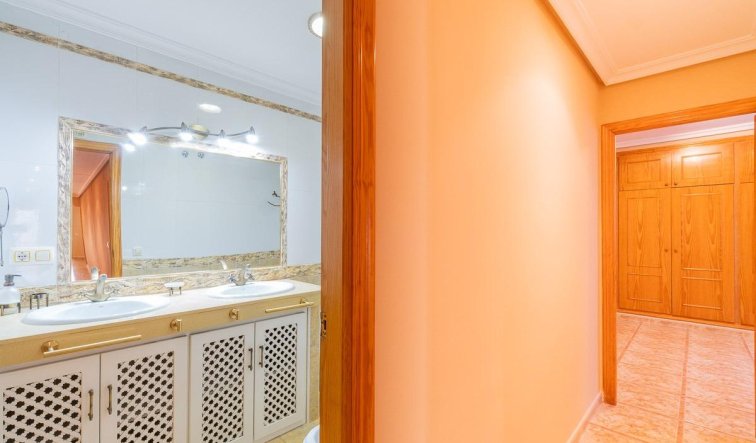 Reventa - Flat - Torrevieja - Centro