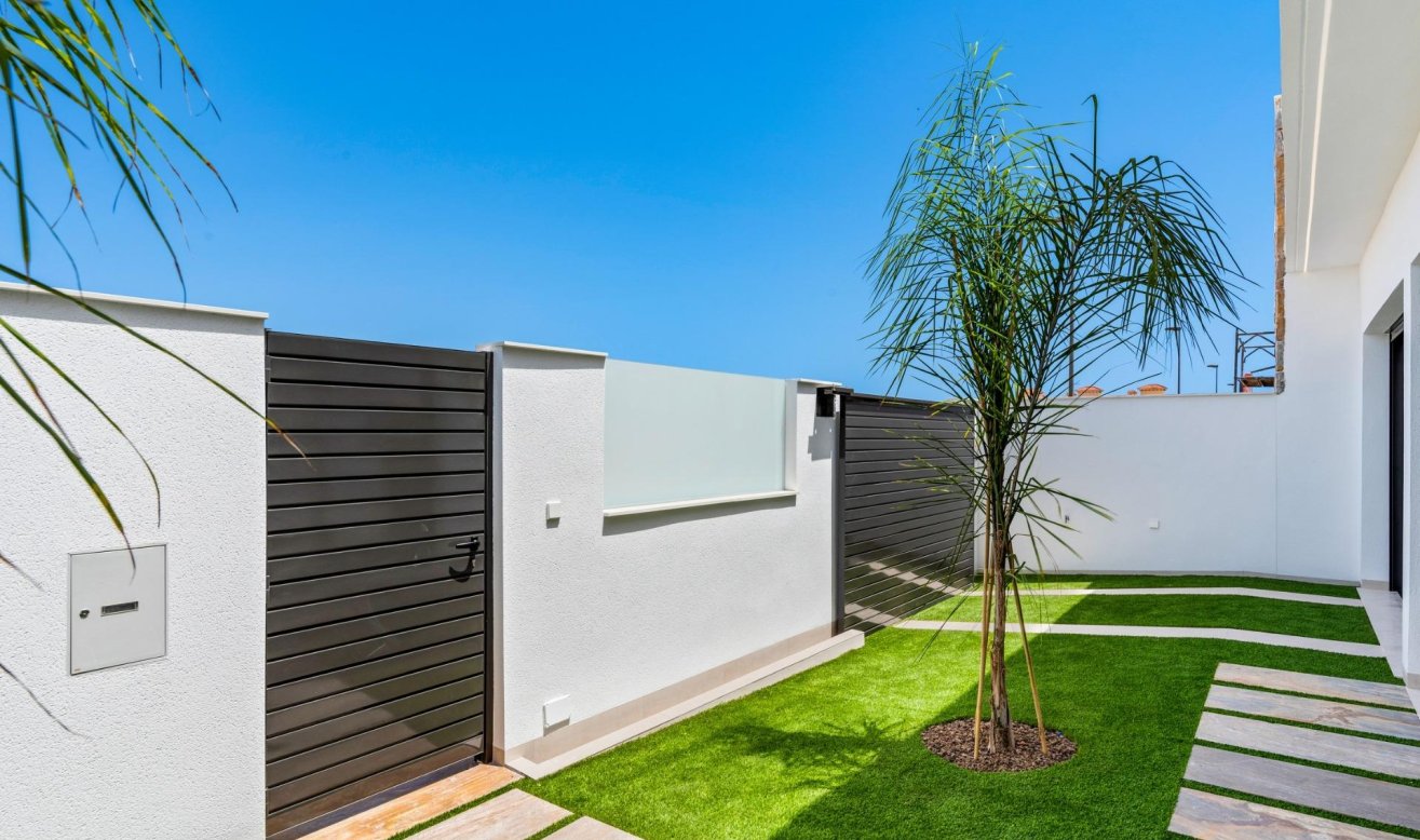 Obra nueva - Villa - Los Alcazares - Serena Golf