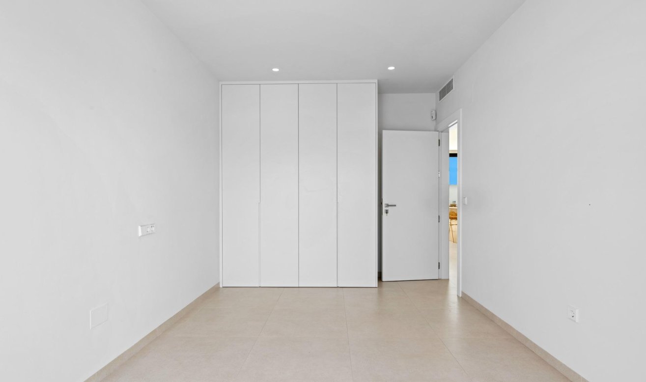 Obra nueva - Villa - Los Alcazares - Serena Golf