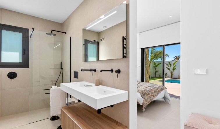 Obra nueva - Villa - Los Alcazares - Serena Golf